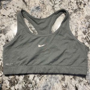 Dri-Fit Nike Sports Bra Size Large